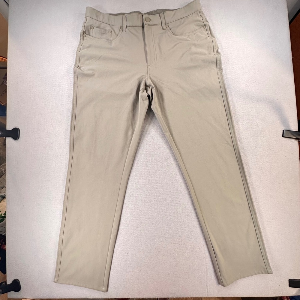 Greg Norman Mens Performance Golf Pants Khaki Tan 5-Pocket Stretch 34x30